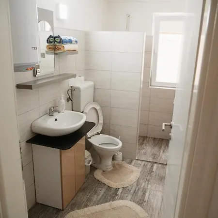 Apartmani Romic R Novi Travnik Exterior photo